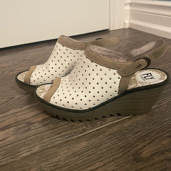 The Fly of London stacked spring sandal Size 37 - Picture 5 of 5